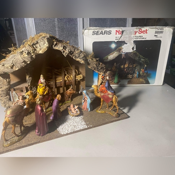 Sears Holiday Sears Nativity Set Figures Wood Stable Made In Italy